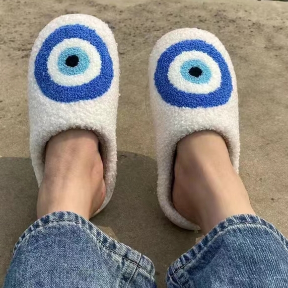 Lucky Evil Eye Devil's Eye All Seeing Eye All Knowing Eye Plush Slippers Shoes - Picture 7 of 7